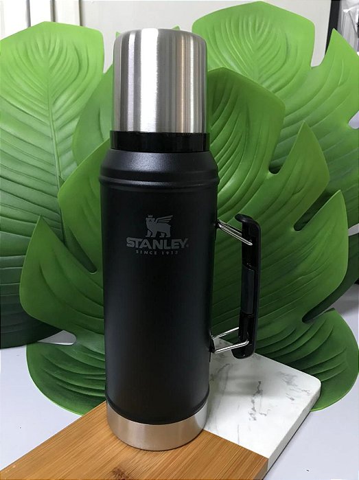 Garrafa Term Stanley Classic AlÇa Black 946ml