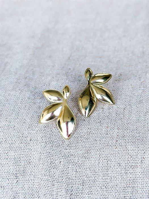 Brinco Azalea - Banhado a Ouro