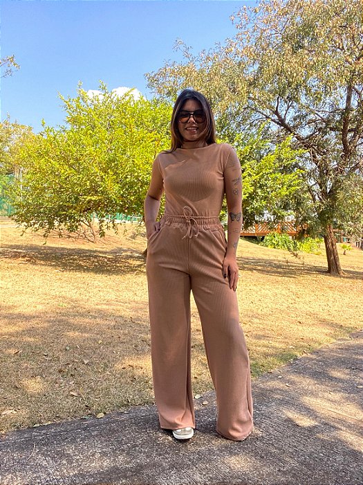 Conjunto Dora Bege Rosado