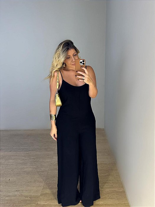 Macacão Alcinha Karina Preto