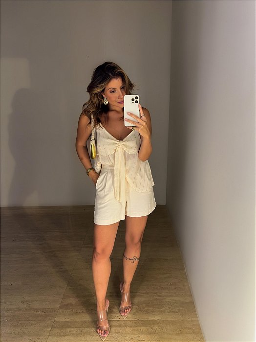 Short Alfaiataria Aurélia Bege Creme