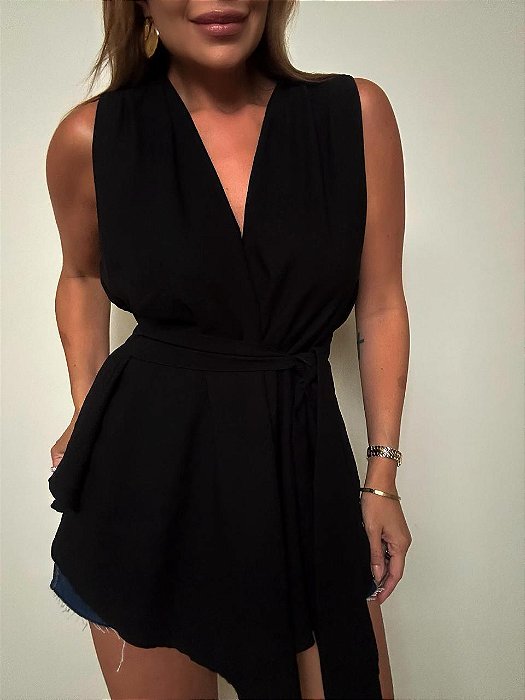 Blusa Transpassada Fiorella Preta