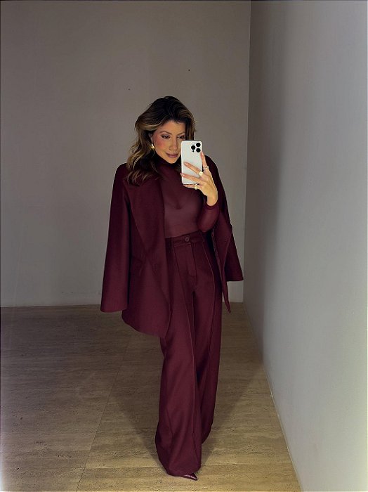 Calça Alfaiataria Beatrice Vermelho Bordô
