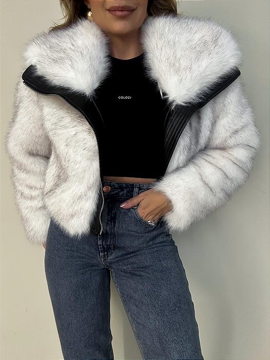 Jaqueta Cropped Pêlo Beatrice Branca