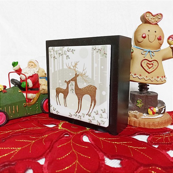 Cubo Preto Duas Renas