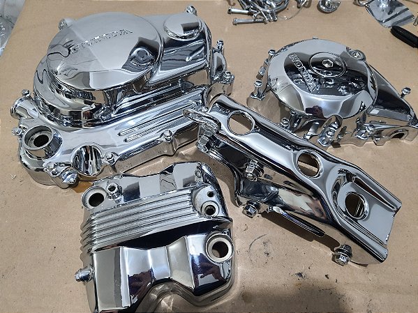 Tampas motor150ks com catalizador ate 2008 cromada