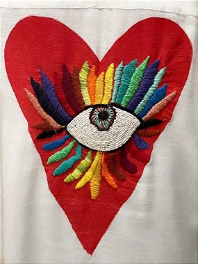 Camisa Branca Alma e Coração