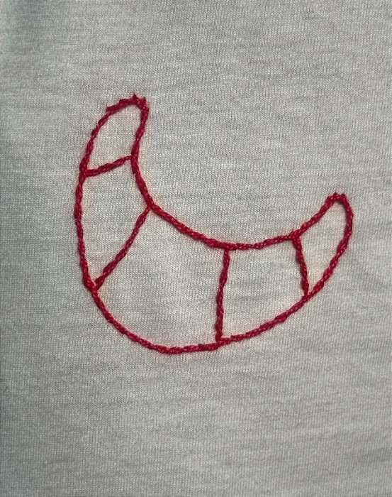 Camiseta Bonjour Bordado Vermelho