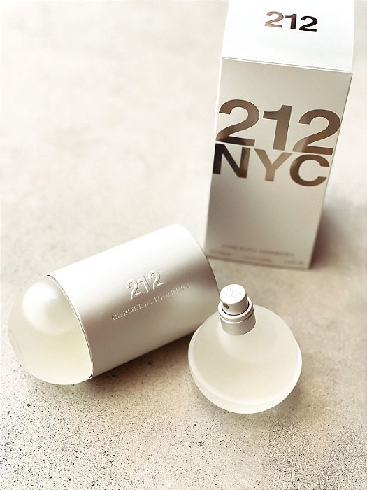 212 NYC - Carolina Herrera