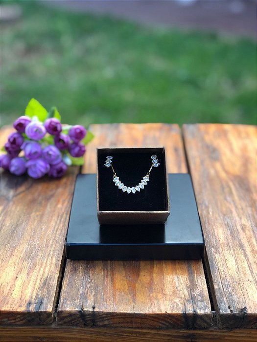 Conjunto com colar de pingente de 10 pedras de zircônia