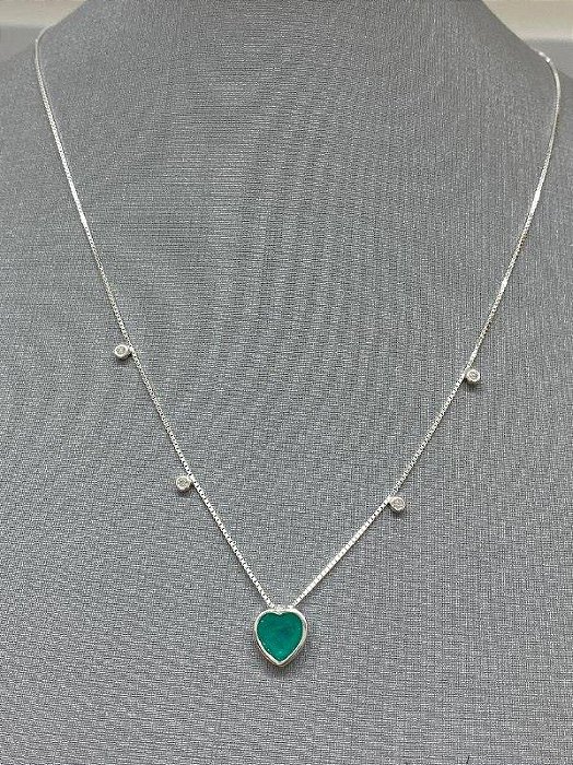 Colar Coração Pedra Verde com Zircônias