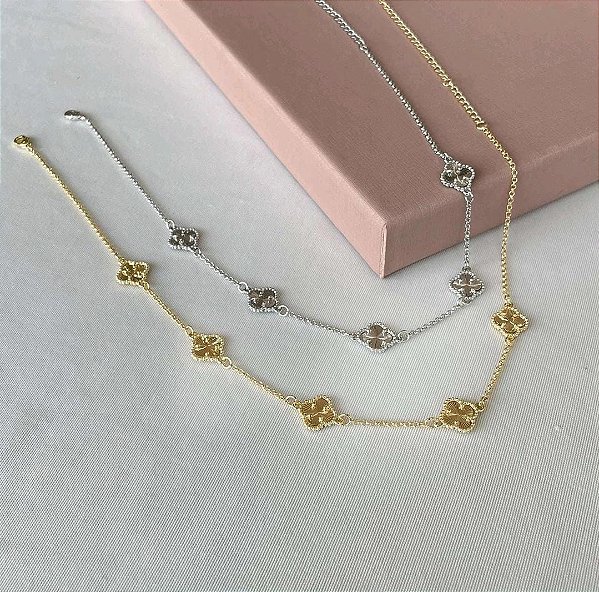 Choker 5 Trevos Laminados Dourados