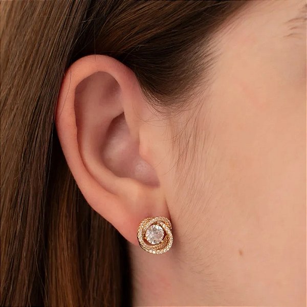 Brinco Círculo Cravejado com Zircônias