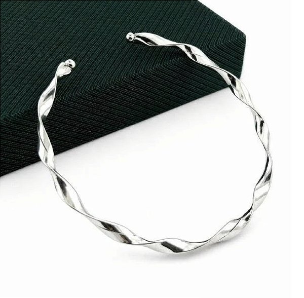 Bracelete Torcido