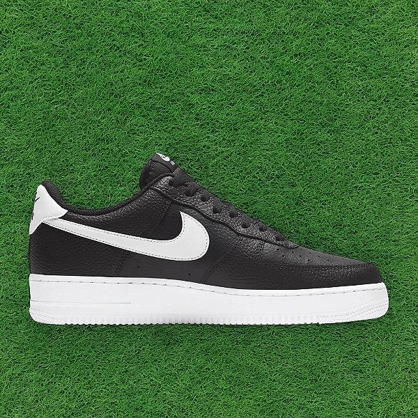 Nike Air Force 1 Black White