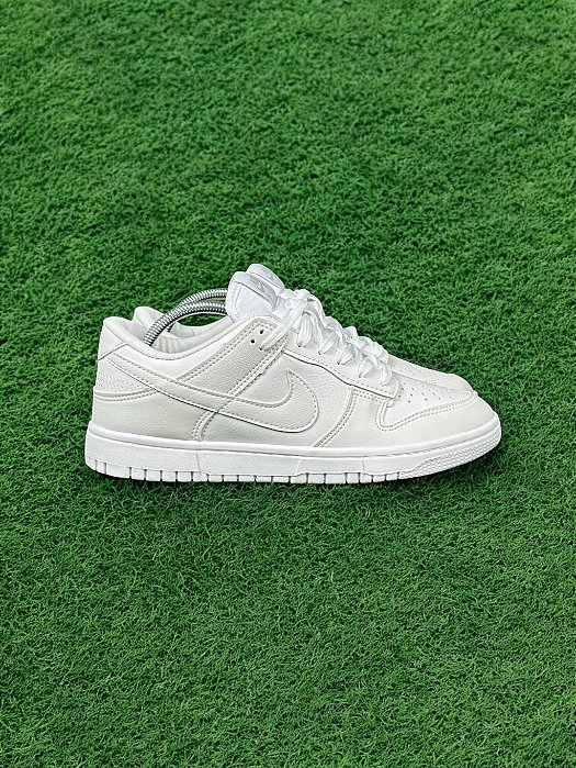 Nike Dunk Low White