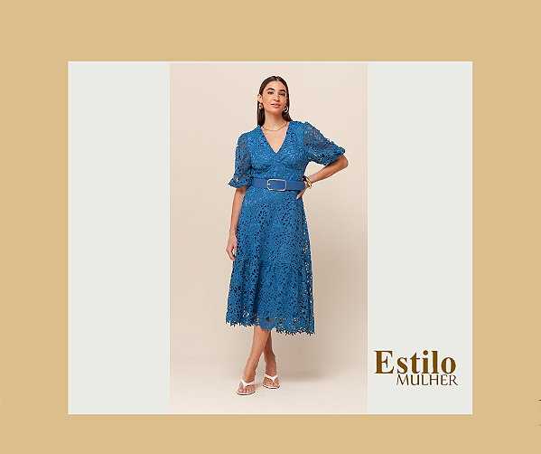 Vestido midi azul de renda