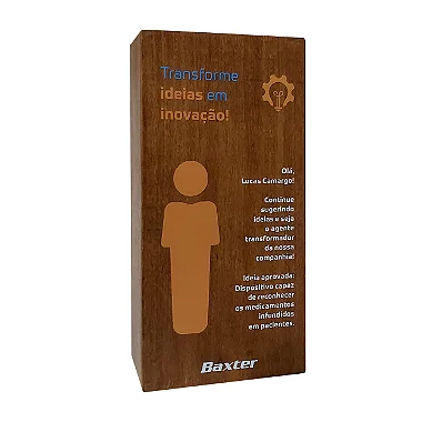 Código 1176 - Troféu madeira reta nobre ou sustentável