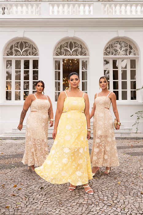 Vestido Midi Bordado