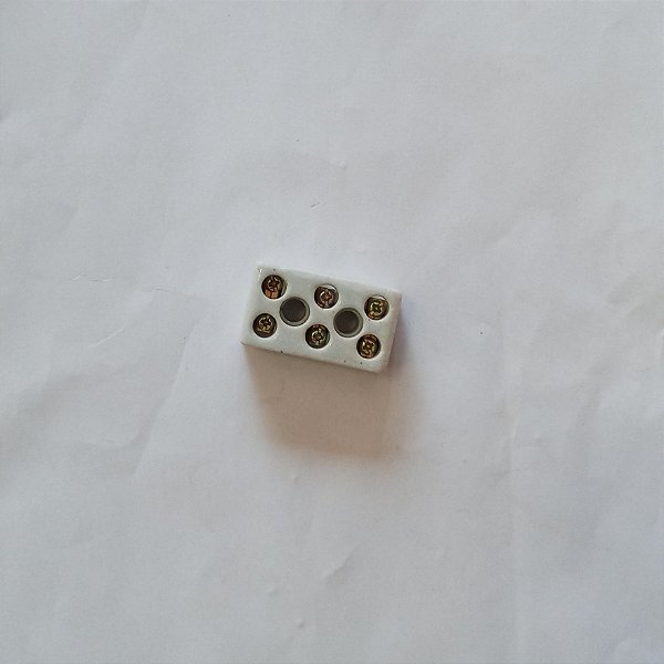 CONECTOR PORCELANA 10MM 3 POLOS