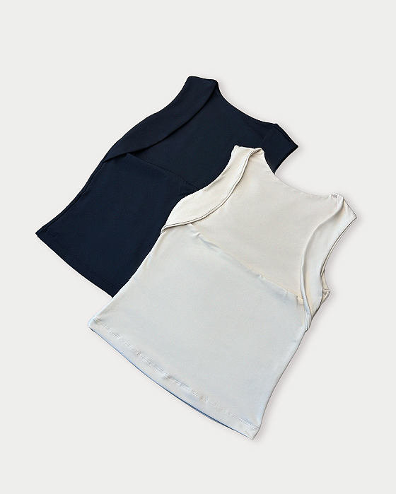 Kit 11: Blusa Lari Preta + Blusa Lari Off