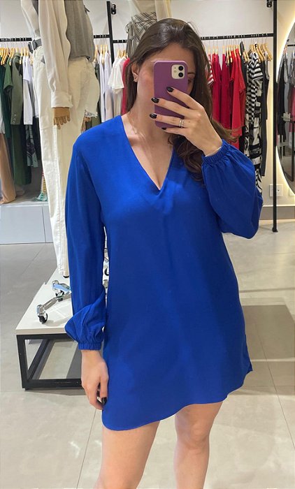 Vestido curto manga longa