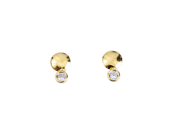 Brinco ouro amarelo meia bola com zirconia