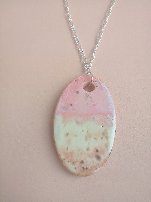 Colar em Prata 925 e Pingente em Cerâmica