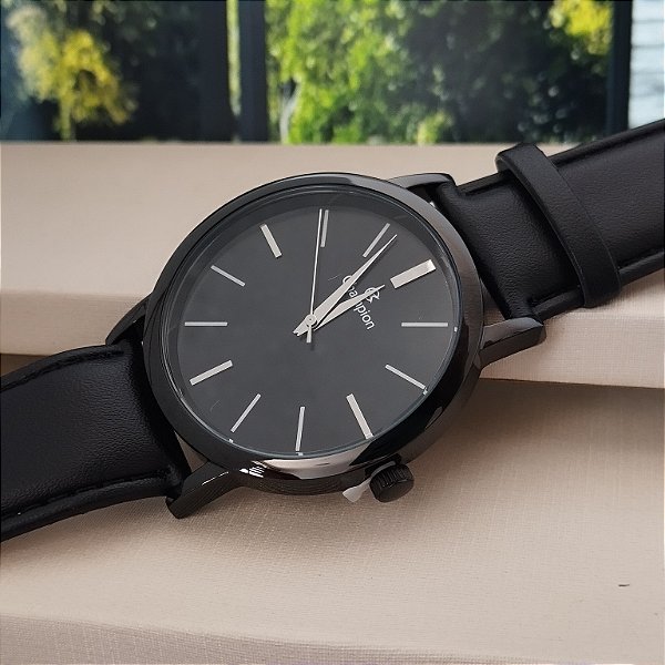 Relogio Champion de couro preto CN20711D