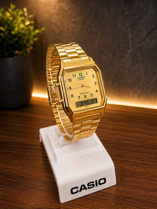 Relógio Casio Unissex Vintage Dourado - AQ-230GA-9BMQ