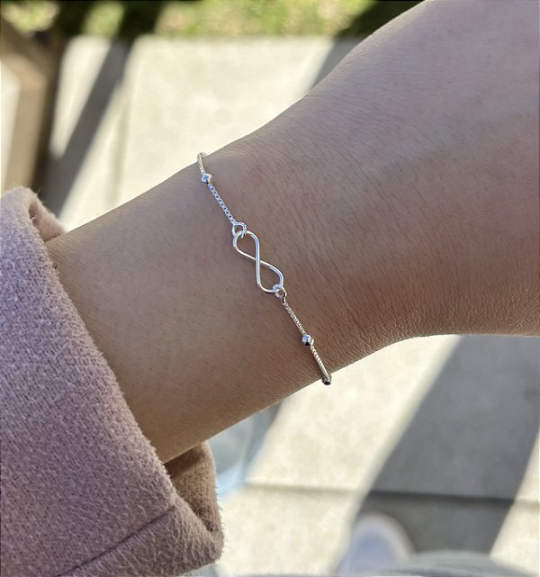 Pulseira de Prata Infinito e Bolinhas