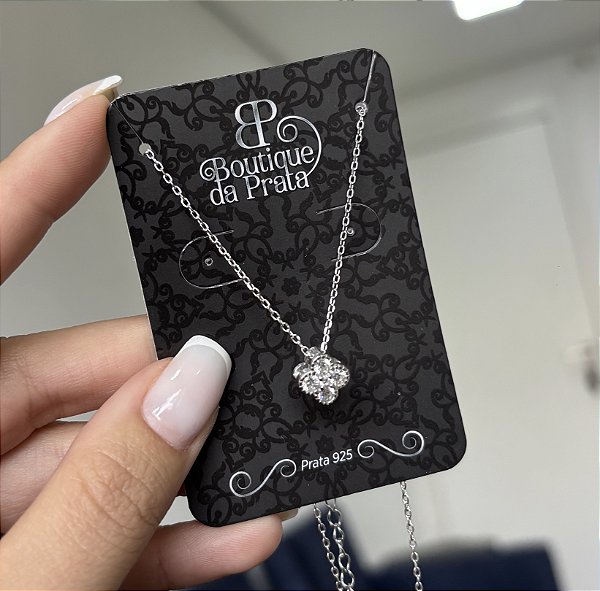Colar de Prata Trevo Pedras