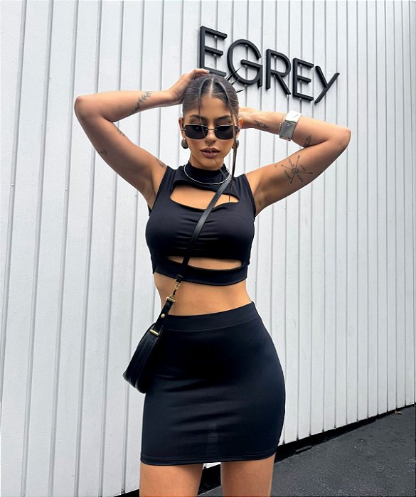 Cropped Luara
