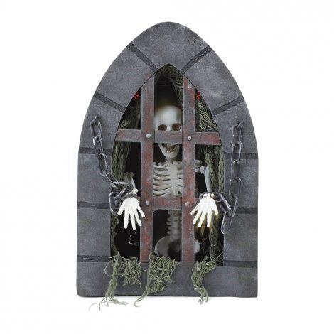 Enfeite Caveira na Cela Medieval com Som e Movimento Halloween - Cromus - Rizzo