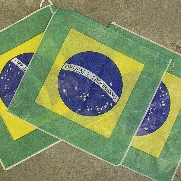 Enfeite Para Copa Papel - 35,5cm x 34cm - 10 Metros - 1 unidade - Rizzo Balões