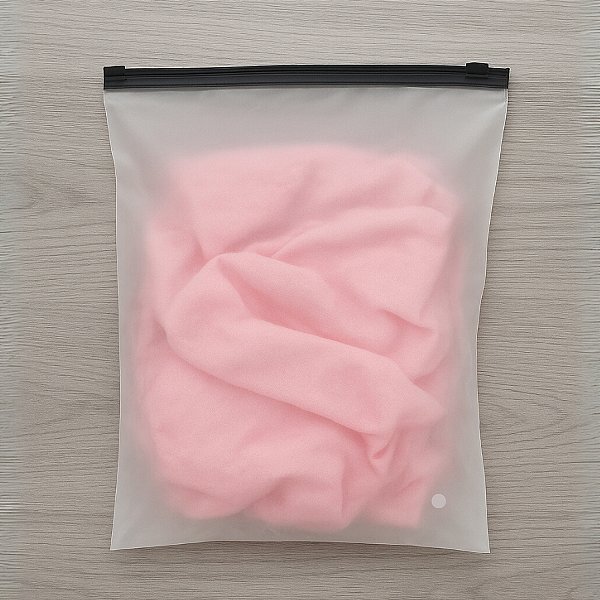 Saco Trilho Zip Preto - Transparente Fosco Com Furo - 25x35cm  - 50 unidades - Rizzo