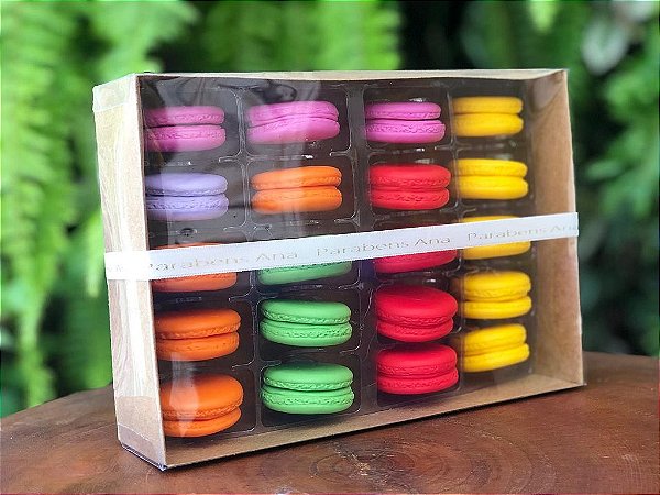Caixa para 20 Macarons com Berço Ref. M20BCK Kraft - 14,5x20,5x5cm - 1 Unidade - San Felipo Rizzo Confeitaria​