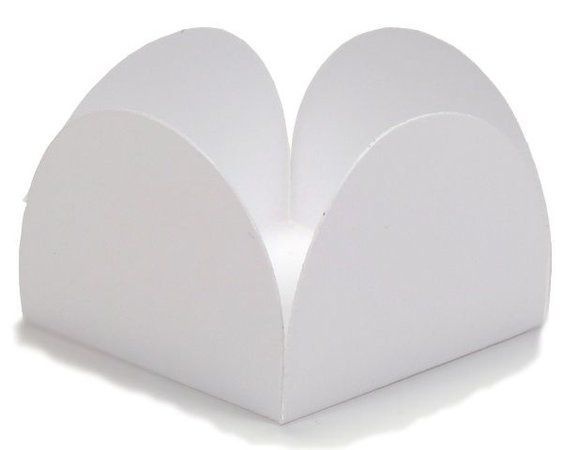 Forminha para Doces 4 Pétalas (4cm x 4cm x 3cm) Branca 50 unidades Assk