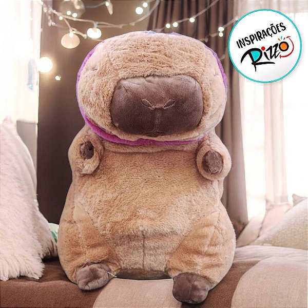 Capivara De Pelúcia Rosa Com Toca De Urso - 40cm - 1 unidade - Rizzo - Rizzo