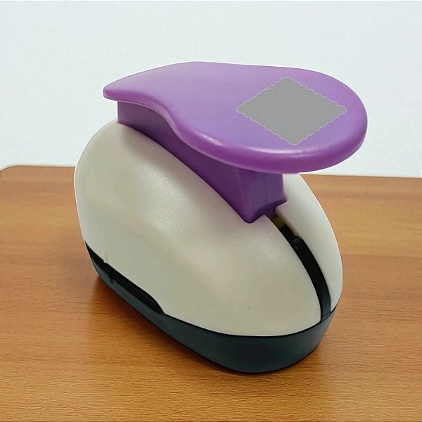 Furador de EVA/Papel Gigante 1,5" - Quadrado Escalope - 1 unidade - Art Montagem - Rizzo