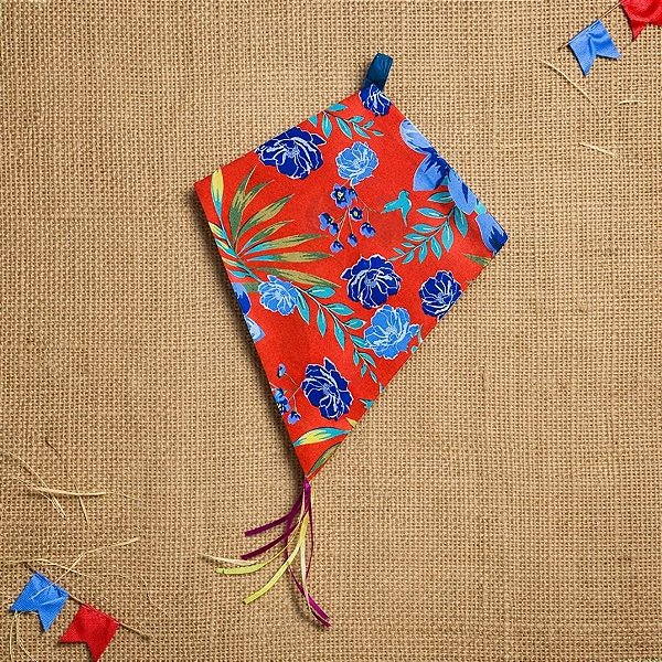 Enfeite Decorativo para Pendurar de Festa Junina - Pipa de Tecido Chita - Vermelho e Azul - 60x46cm - 1 unidade - Rizzo