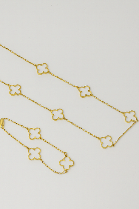 Kit Corrente Trevo Branca 55cm + Pulseira Trevo Branca Banhado A Ouro 18K