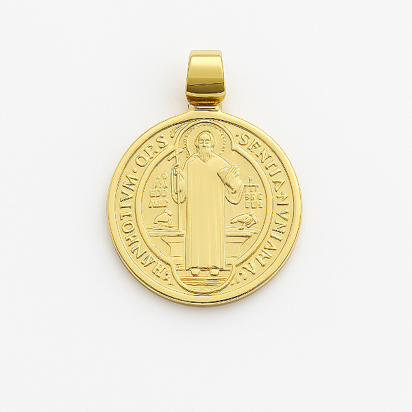 Pingente São Bento Liso (20mm) Banhado A Ouro 18k PIN135