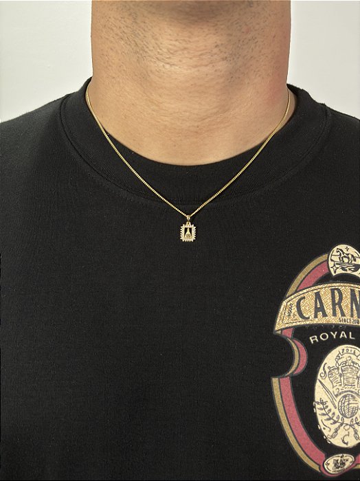 Corrente Grumet 50cm 1,4mm + Pingente Nossa Senhora Plaquinha Cravejada Banhado a Ouro 18k COR014-PIN143