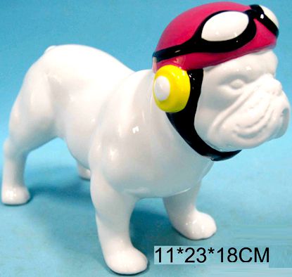 Cachorro Bulldog Francês em porcelana
