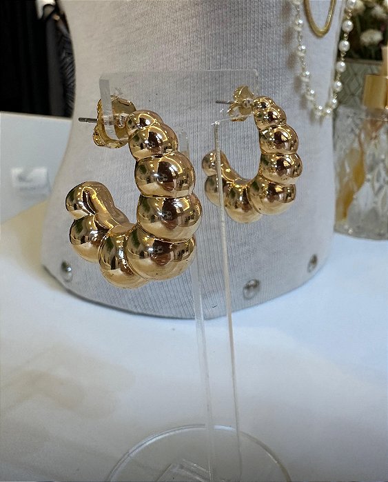 Brinco argola bolas lisas dourado