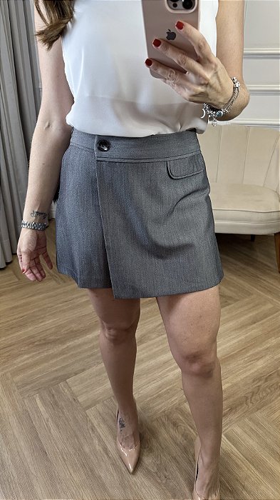 Shorts saia Heloisa