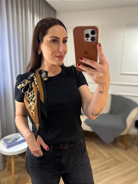 Blusa manga curta Laço
