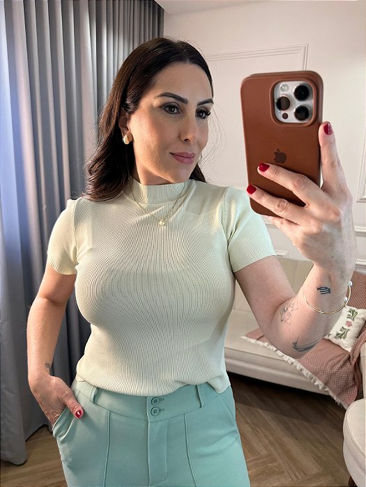 Blusa modal básica Monique