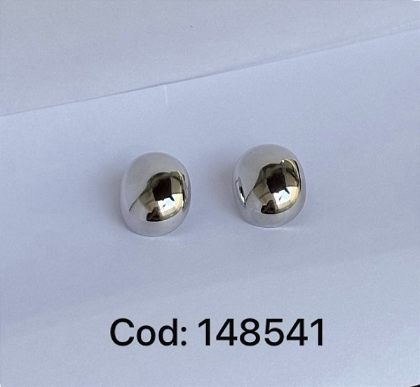 Brinco oval liso branco